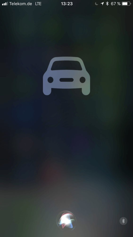 iOS 11 Car Logo und neues Siri Logo