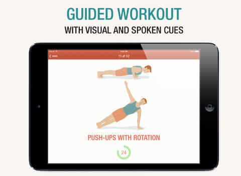 Persönlich Coach während des Workouts