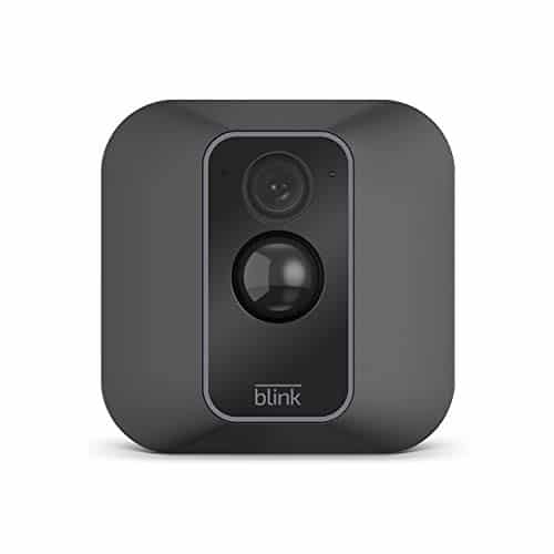 Die neue Blink XT2 - Smarte Sicherheitskamera | Für den Außen- und Innenbereich mit Cloud-Speicher, Zwei-Wege-Audio und 2-jähriger Batterielaufzeit| Zusatzkamera für bestehende Blink-System-Kunden