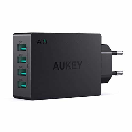 AUKEY USB Ladegerät 4 USB Ports 40W USB Netzteil mit AiPower Technologie für iPad Air / Pro, iPhone XS / XS Max / XR, Samsung, HTC, LG usw.