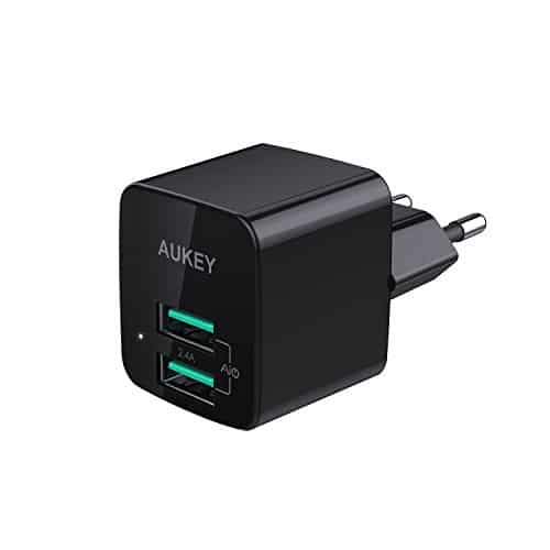 AUKEY USB Netzteil, USB Ladegerät Ultra Kompakt 2,4A 2 Ports USB Stecker mit AiPower Technologie für iPhone XS/iPhone XS Max/iPhone XR, iPad Air/Pro, Samsung, HTC, LG usw.