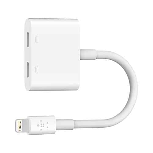 Belkin Rockstar Lightning Audio- und Ladeadapter (geeignet für iPhone XS, XS Max, XR, X, 8/8 Plus und andere Geräte)