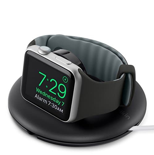 Belkin Ladedock für unterwegs für die Apple Watch Series SE, 7, 6, 5, 4, 3, 2, 1 (Ladekabel separat erhältlich) Schwarz