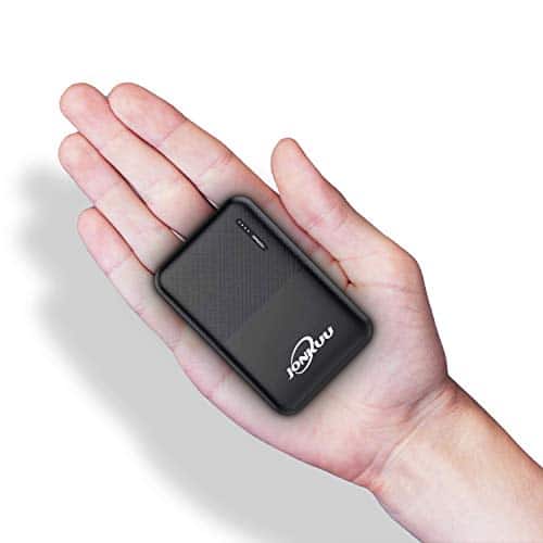 Handy Powerbank 10000mAh Mini Externer Akku Portable Phone Charger Tragbares Ladegerät Dual USB 2.4A Ports und Type c Eingang Technologie für iPhone iPad pro Samsung Galaxy Nintendo Switch Weitere