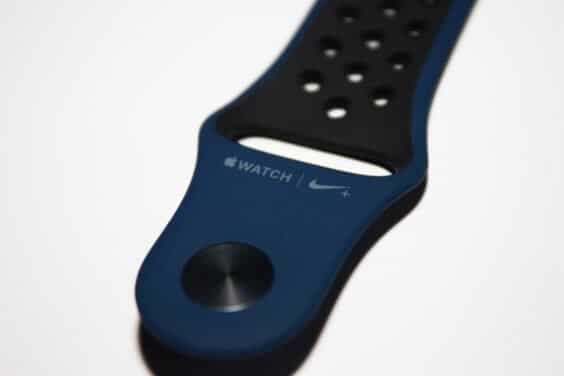 Anprobiert: Das Apple Watch Nike Sport Armband (Obsidian/Schwarz)