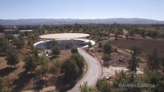 Blick auf das Gelände des Apple Park, Bild: Matthew Robers