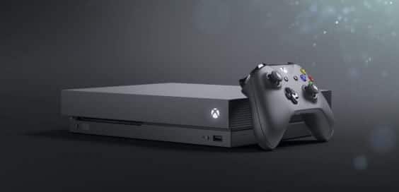 Xbox One X Konsole mit Controller, Bild: Microsoft