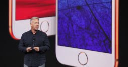 Phil Schiller bei iPhone 8 Präsentation