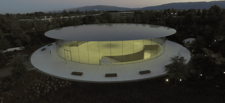 Steve Jobs Theater bei Sonnenuntergang | Matthew Roberts