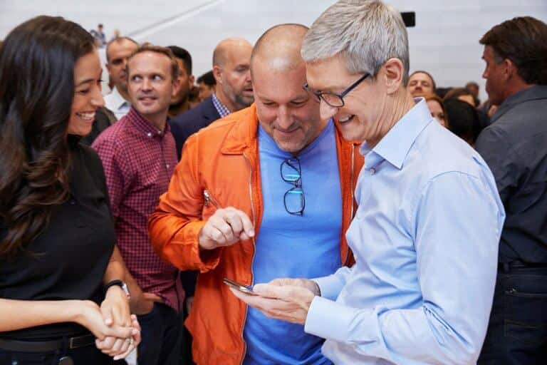 Tim Cook und Jony Ive