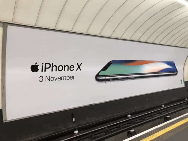 iPhone X Werbeplakat London | MacRumors