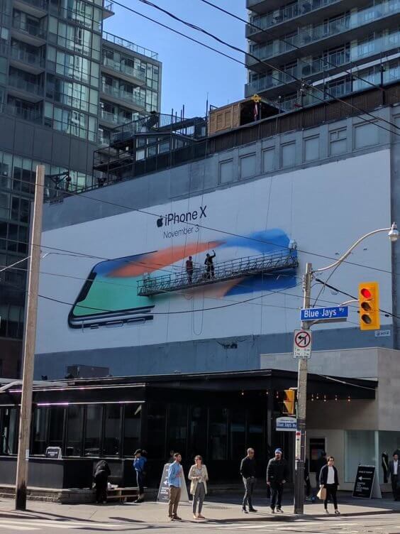 iPhone X Werbeplakat Toronto | MacRumors
