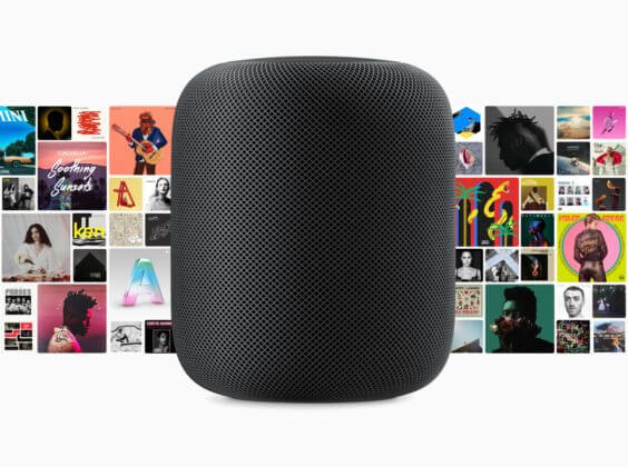 HomePod mit Apple Music Alben im Hintergrund