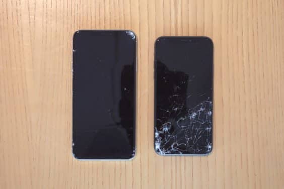 iPhone Xs / Max Front total kaputt - SquareTrade