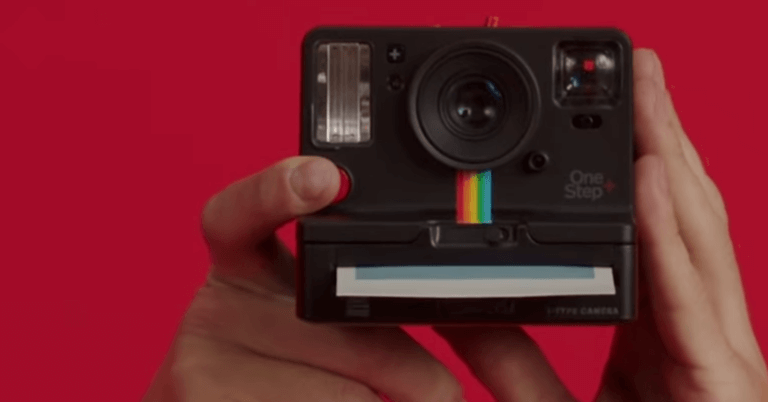 polaroid sofortbildkamera thumb