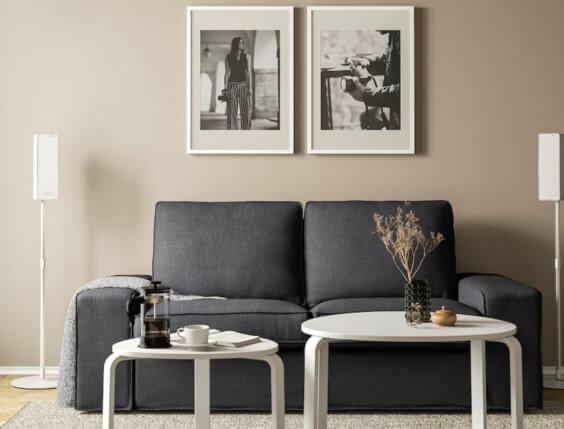 IKEA SYMFONISK: Schwedisches Möbelhaus präsentiert neues Bodenstativ für seinen Regallautsprecher