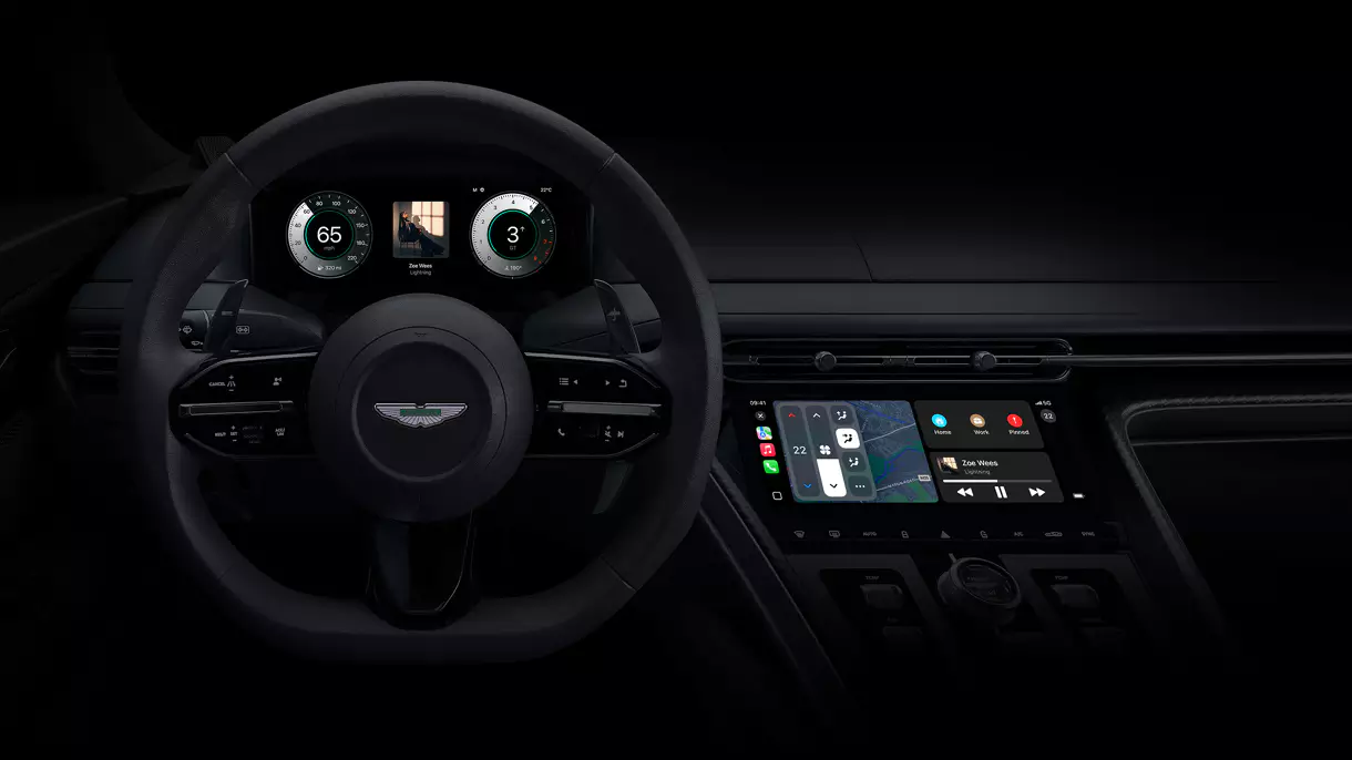 CarPlay Aston Martin