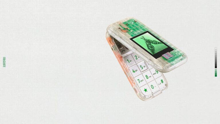 Heineken "Boring Phone"