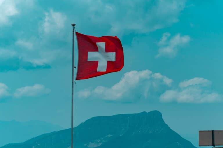 Schweiz, Flagge, Berge