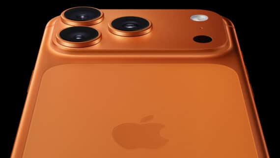 iPhone 17 Pro (Max), Cosmic Orange, Thumb