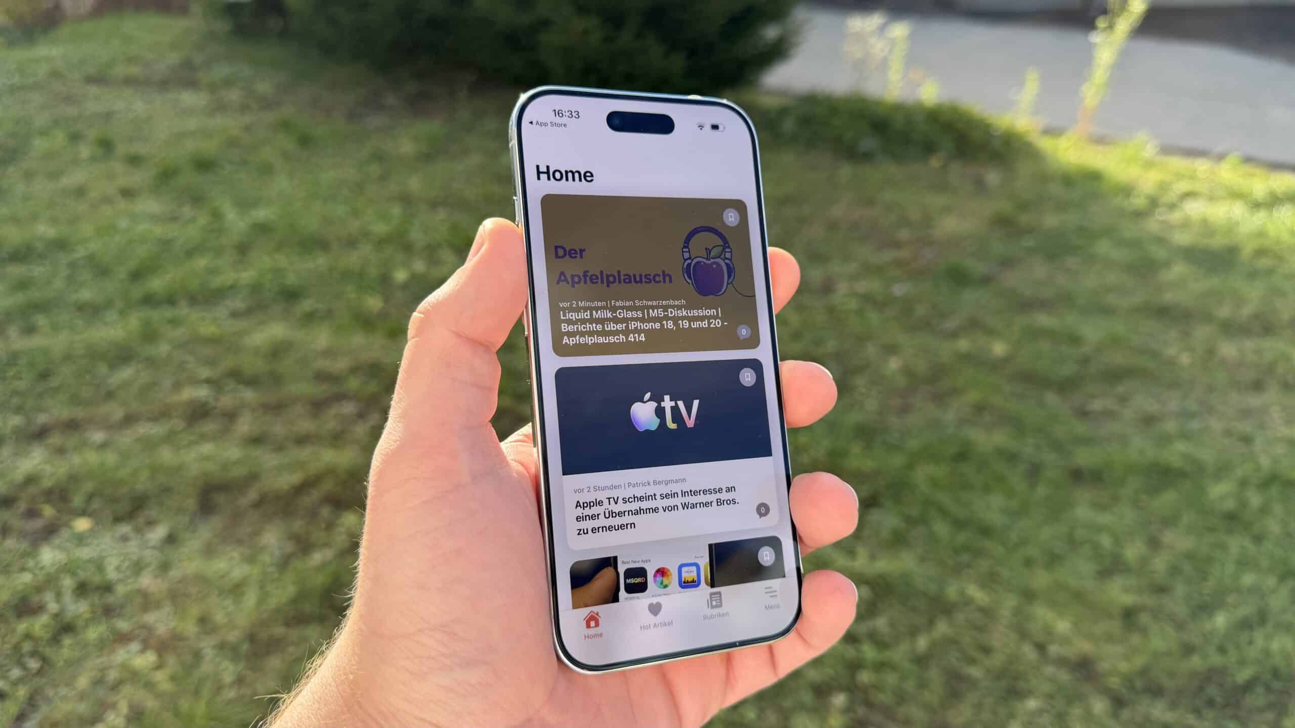 Das iPhone Air hat für mich die perfekte Größe und liegt super in der Hand.