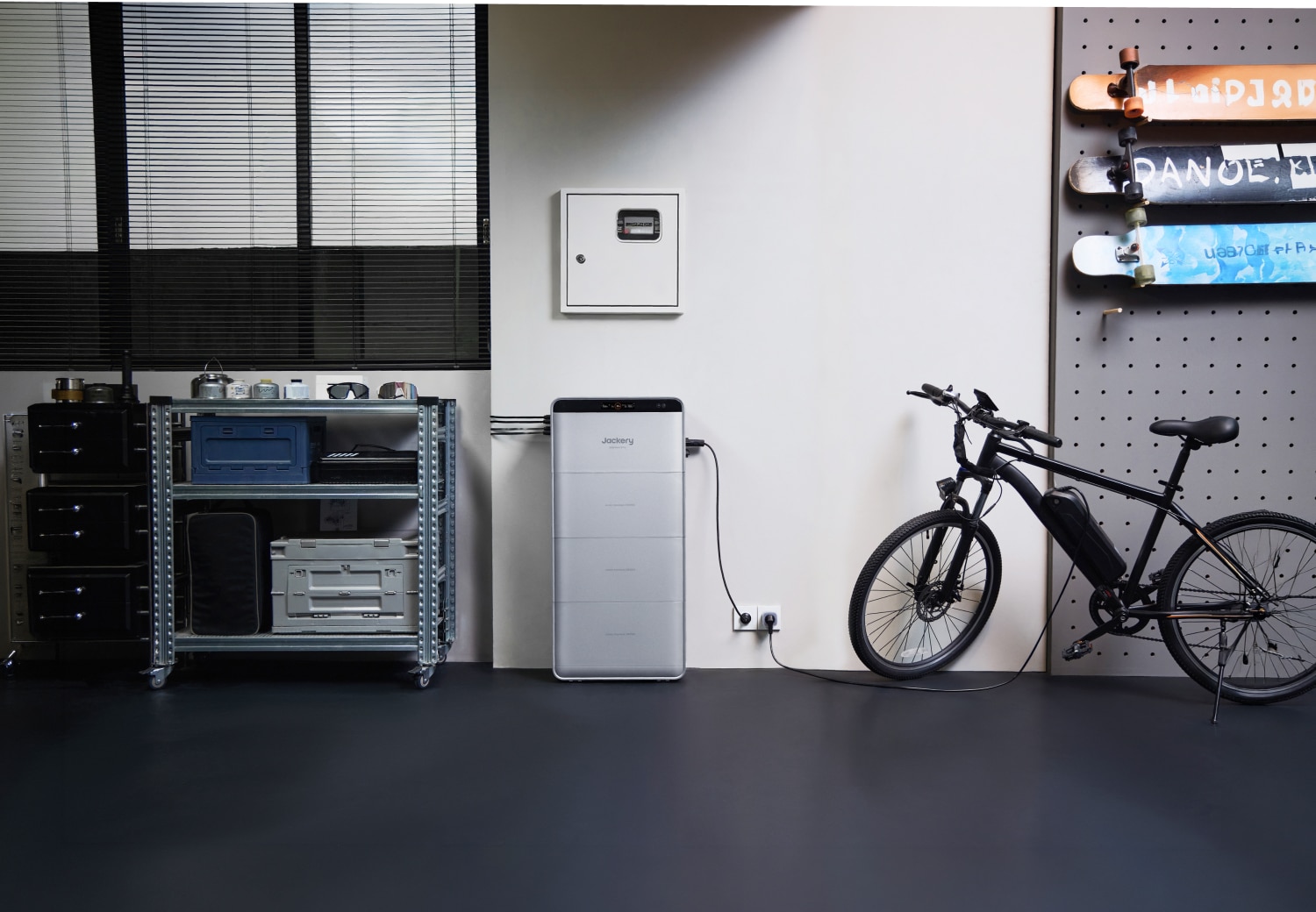 Jackery SolarVault 3